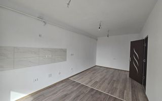 Apartament spațios 4 camere, 2 băi, balcon generos –Pacurari - Poză 3