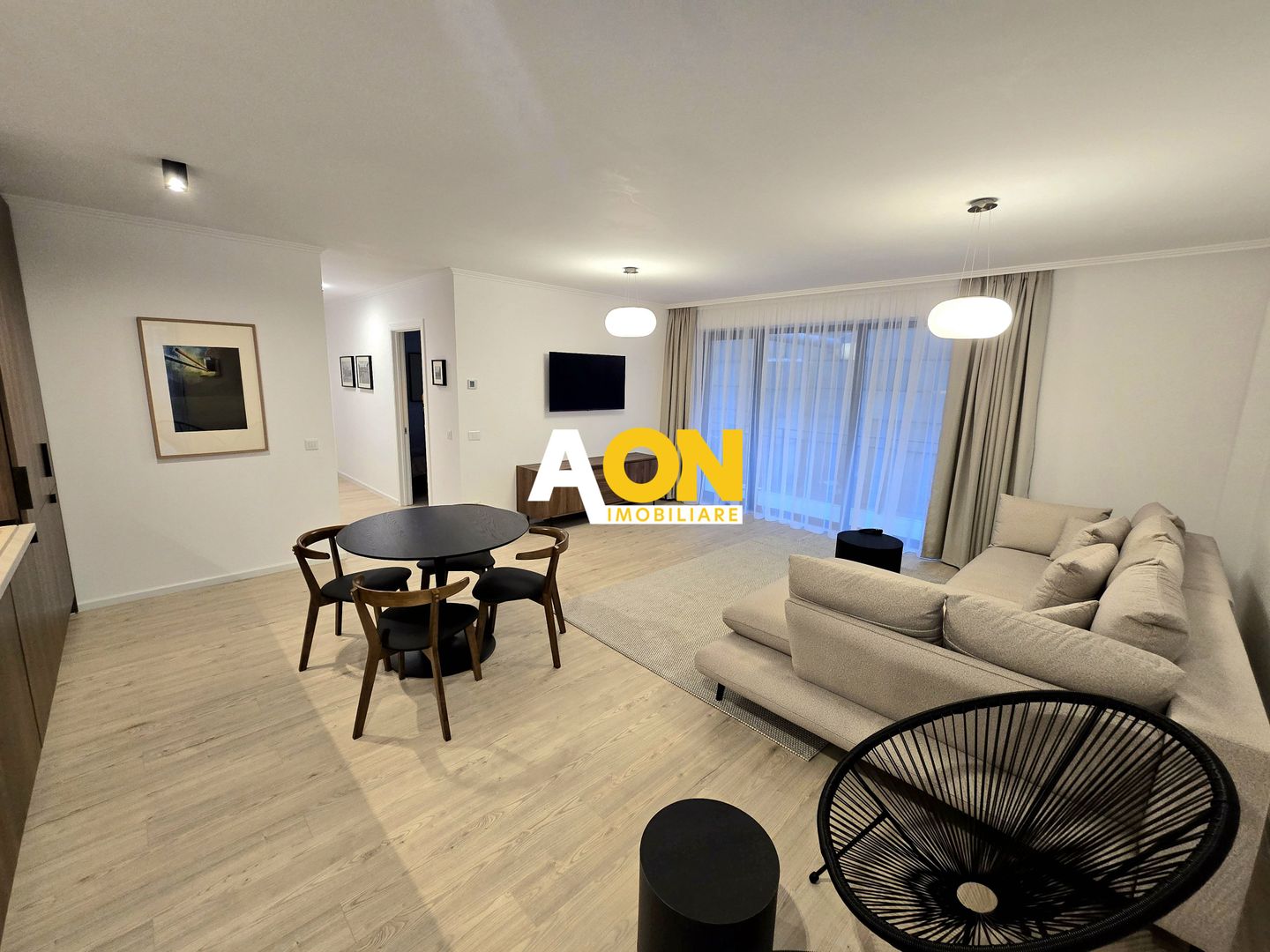 Apartament cu 2 Camere, Ultrafinisat, Prima Închiriere, Zona Cetate - Poză 4