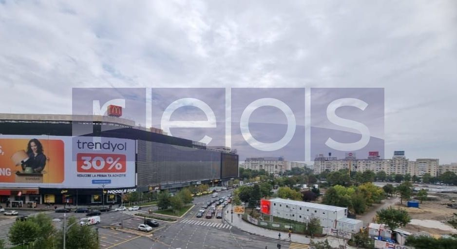 VANZARE 4 CAMERE DECOMANDAT -UNIRII - VEDERE FANTANI - 104mp - Poză 14