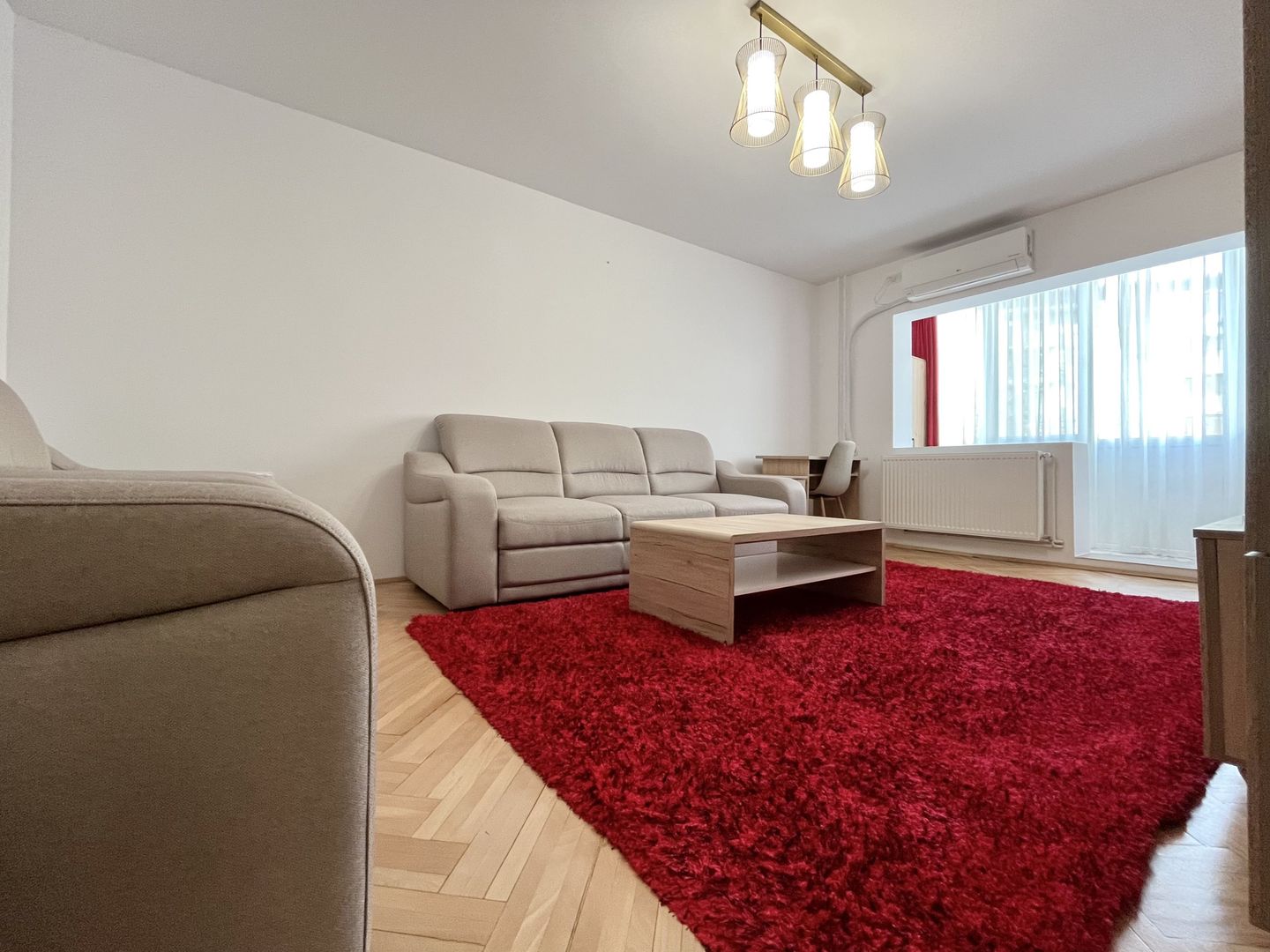 Apartament elegant si spatios – 2 Camere, Etaj 1, Girocului – Drubeta - Poză 2