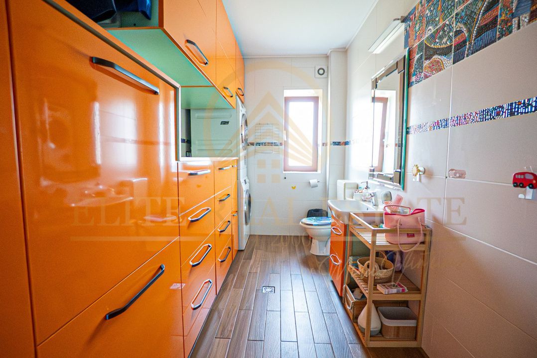 Mamaia Sat - Vila moderna, dotari premium, curte mare, vedere la lac! - Poză 42