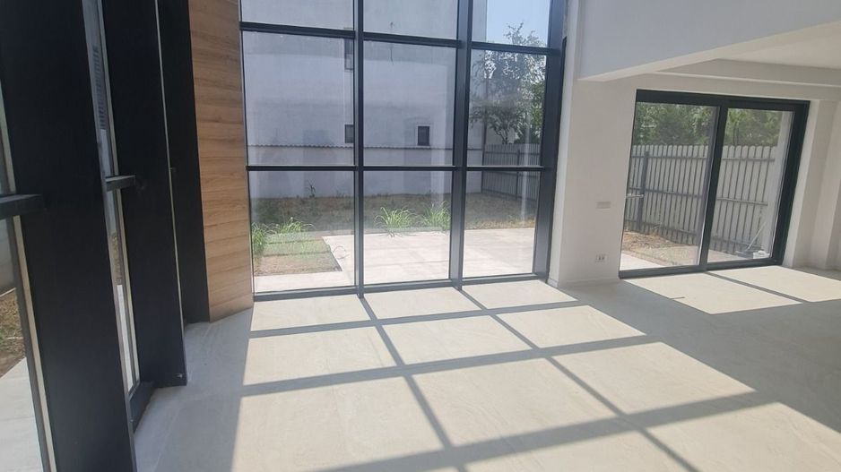 Vilă modernă de lux în ansamblu rezidențial exclusivist - Poză 17