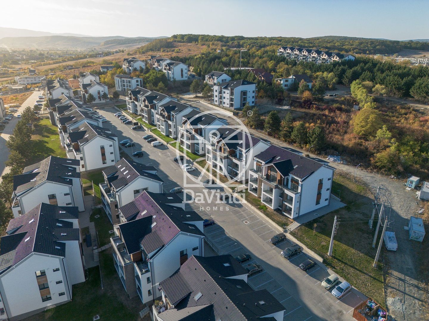 Penthouse 4 camere,2 bai si debara, finisat la alb,(NCL-COL-ap.34) - Poză 1