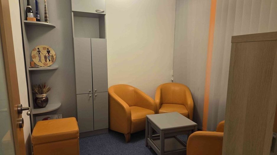 Închiriez garsonieră, Decebal, destinat pentru birouri/cabinet avocat - Poză 4