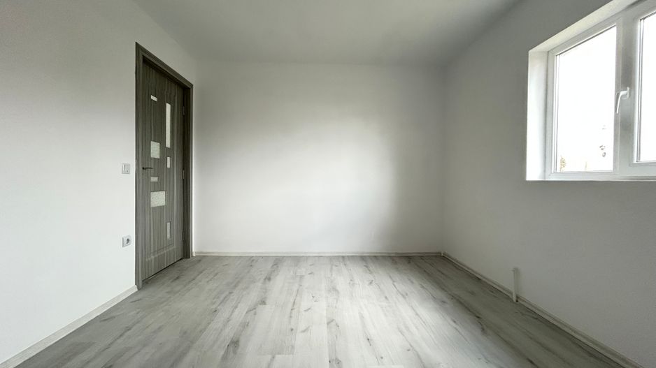 Casa din BCA c-tie 2025 – Pecineaga – apa/canalizare/curent - Poză 5
