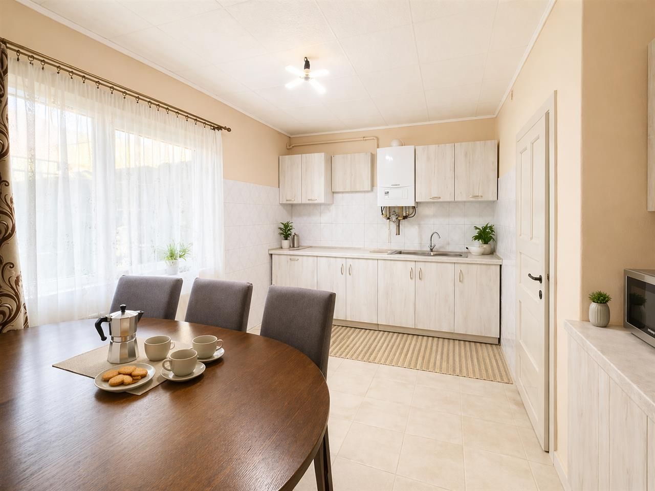 Nivel in casa cu 2 apartamente,145 mp utili+ teren 338mp, Gheorghe Doja - Poză 1
