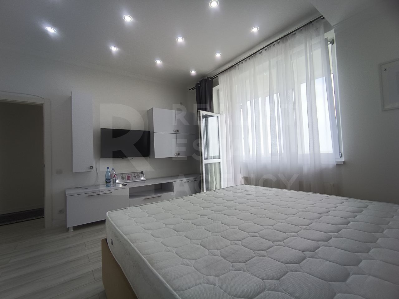 Chirie, apartament, 2 camere, strada Tudor Strișcă, Botanica - Poză 9