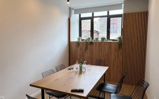 OPORTUNITATE- VILA, 7 CAMERE | PIATA VICTORIEI| LOC DE PARCARE - Poză 13