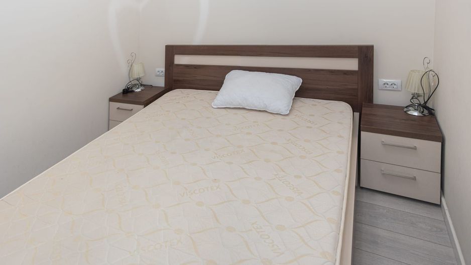 De Inchiriat | 2 Camere | Piata Victoriei - Centrala Proprie | Etaj 3 - Poză 1