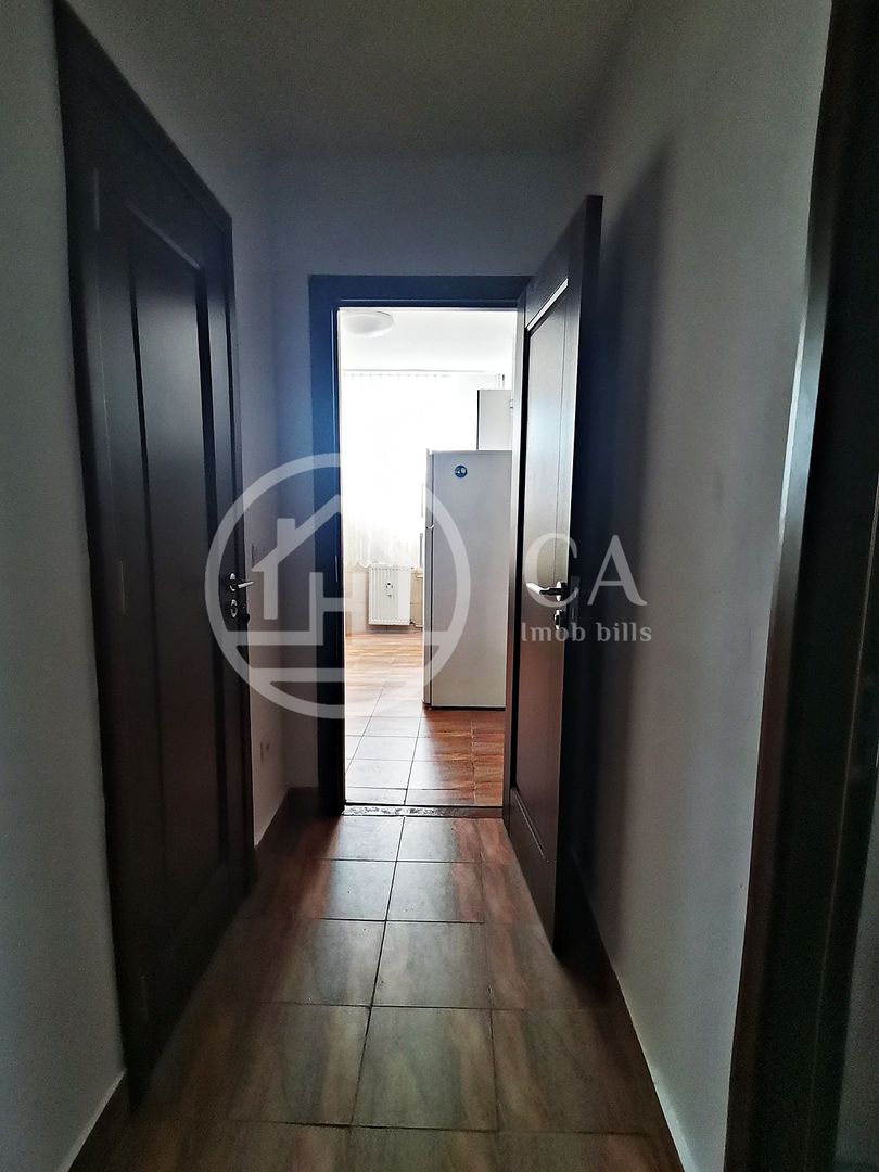 Apartament de inchiriat cu 3 camere in zona ultracentrala, Oradea - Poză 12