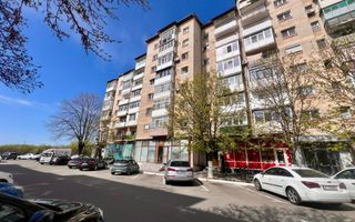Apartament 4 camere /etaj 1 / Ostroveni - Poză 14