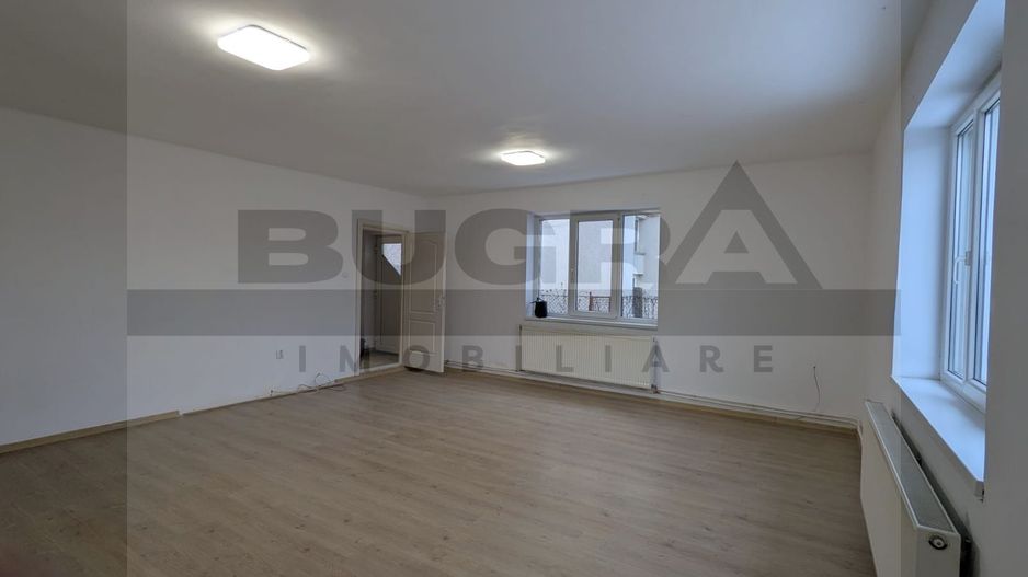 Spatiu de birouri de 70mp, curte proprie 450mp, parcare, Someseni - Poză 1