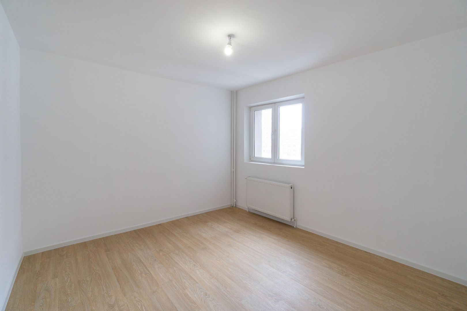 APARTAMENT LUMINOS RENOVAT CENTRALA PROPRIE ZONA CAMPIA LIBERTATII - Poză 3