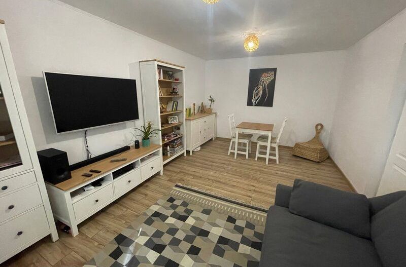 APARTAMENT ULTRAMODERN DECOMANDAT PANDURI CENTRALA TERMICA - Poză 2