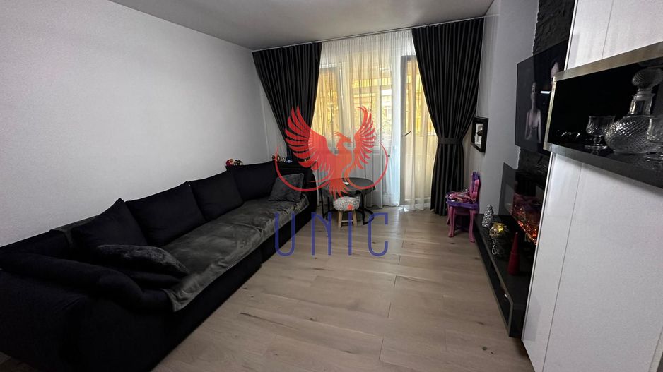 Apartament lux 3 camere Craiovita Noua - Poză 1