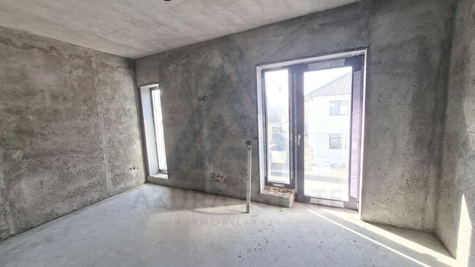 Casa individuala 4 camere 146 mp utili P+1 si teren 475 mp in Selimbar - Poză 5