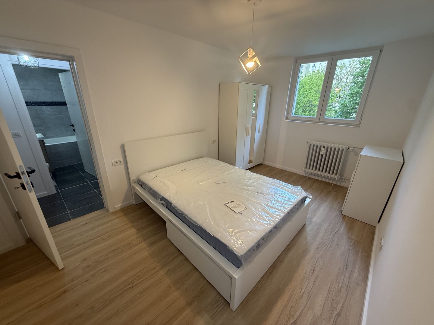 AP. 3 CAMERE - COLENTINA, BLOC REABILITAT, BUCATARIE INCHISA, MODERN - Poză 3