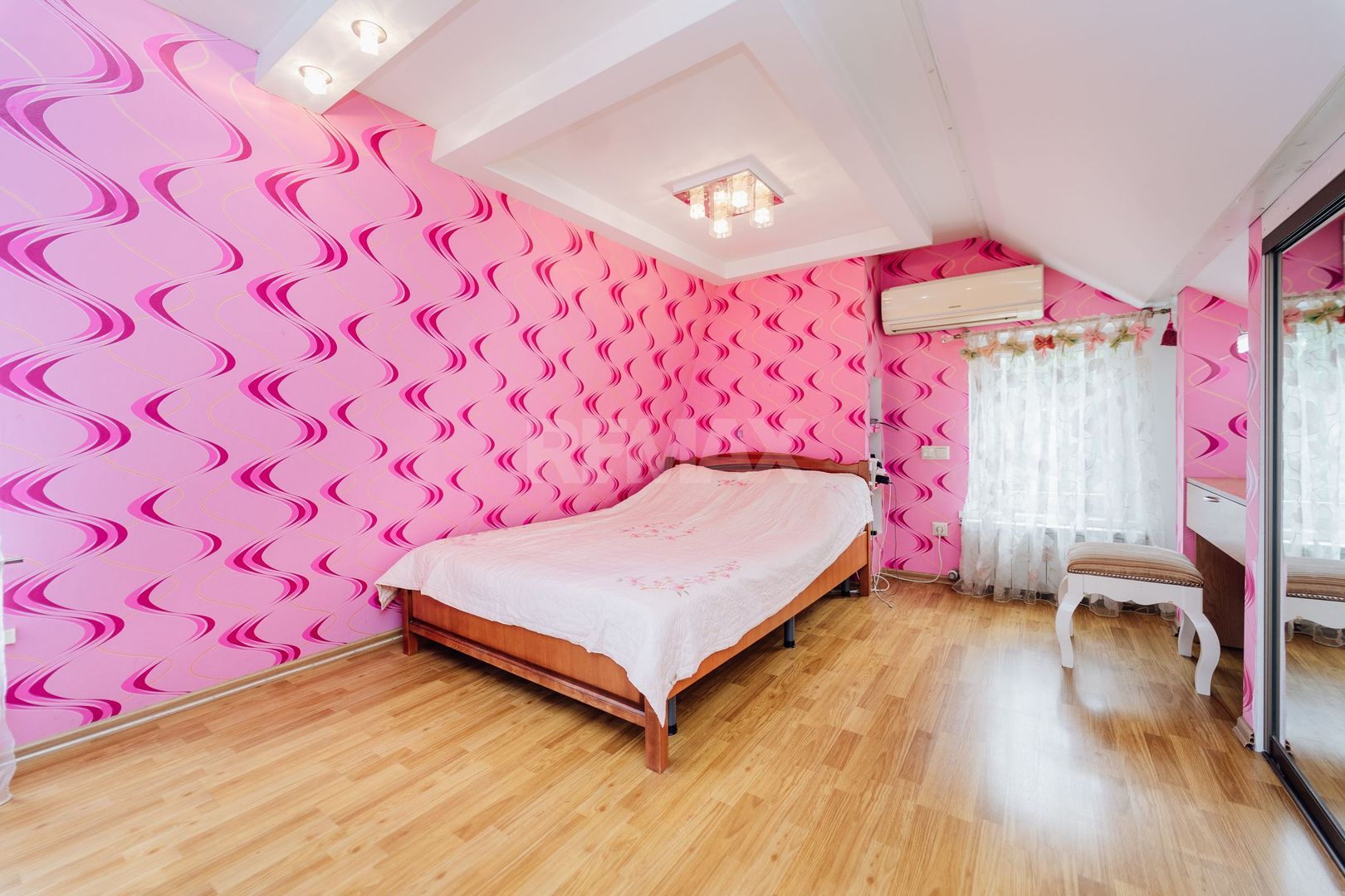 Casă individuală cu 6 camere în Buiucani, lângă Dendrarium și Valea Morilor - Poză 30