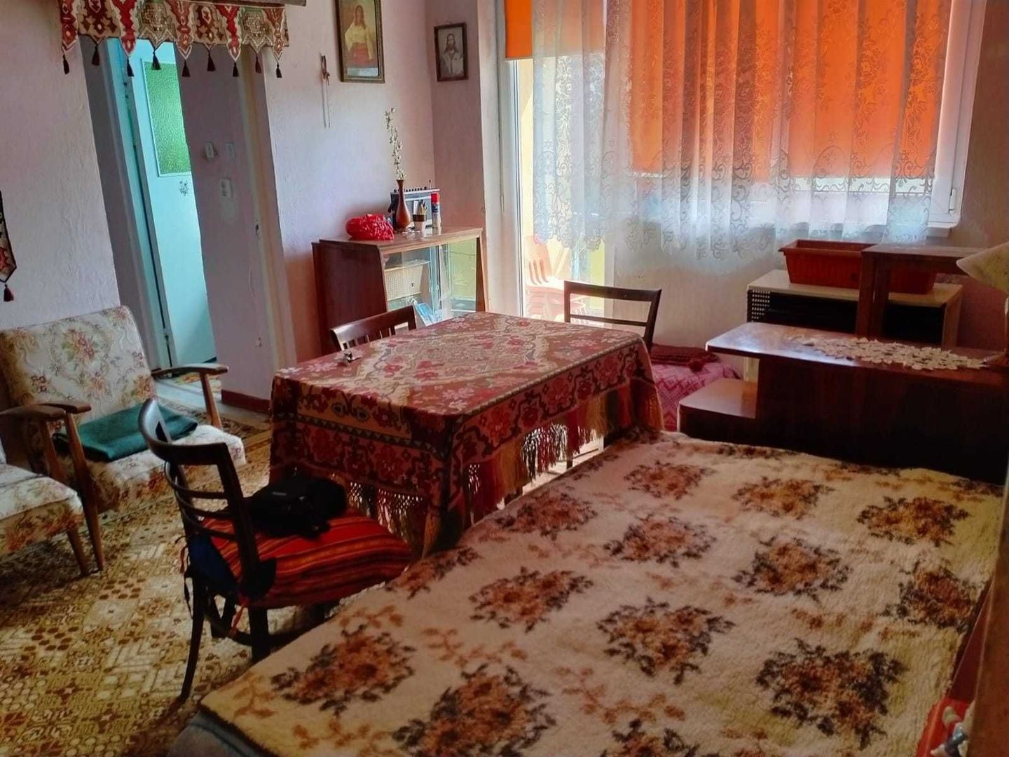 Vând apartament cu 3 camere, Ocna Mureș - Poză 6