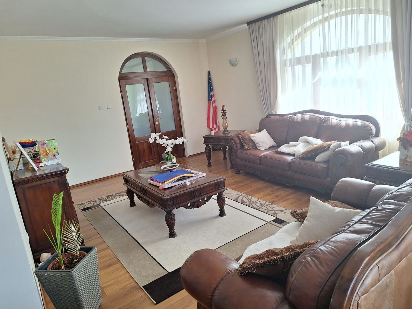 BRASADAS vinde casa individuala 8 cam teren 10 ari Unirii. - Poză 6