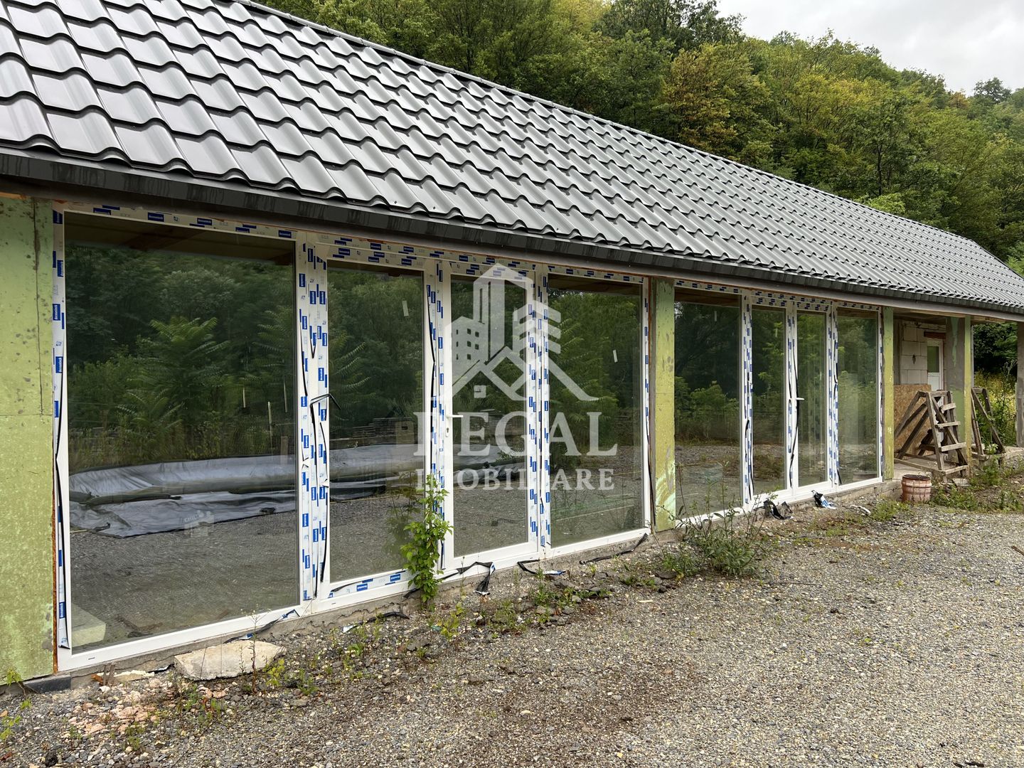 Proprietate cu potențial, într-un cadru natural de vis – 3581 mp teren - Poză 11