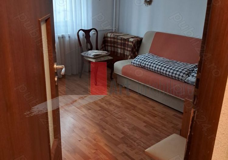 APARTAMENT 4 CAMERE 13 SEPTEMBRIE - Poză 2