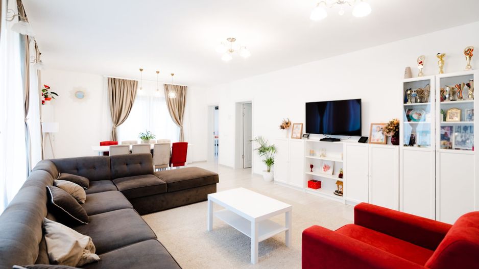 Casă parter cu 3 dormitoare, Grigorescu - Poză 3