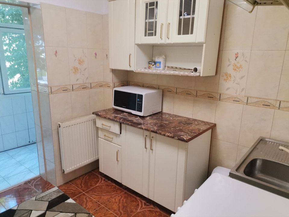 Inchiriere apartament Frati Golesti - Mc Donalds - Poză 7