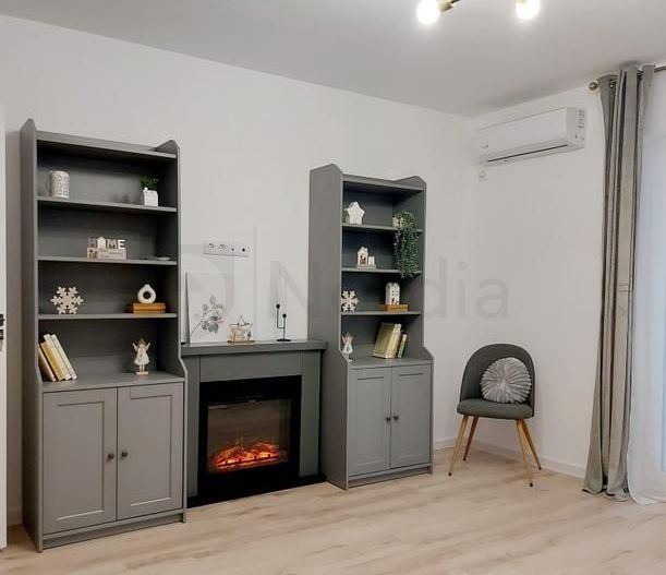 Apartament metrou Titan - ultrafinisat si mobilat - Poză 4