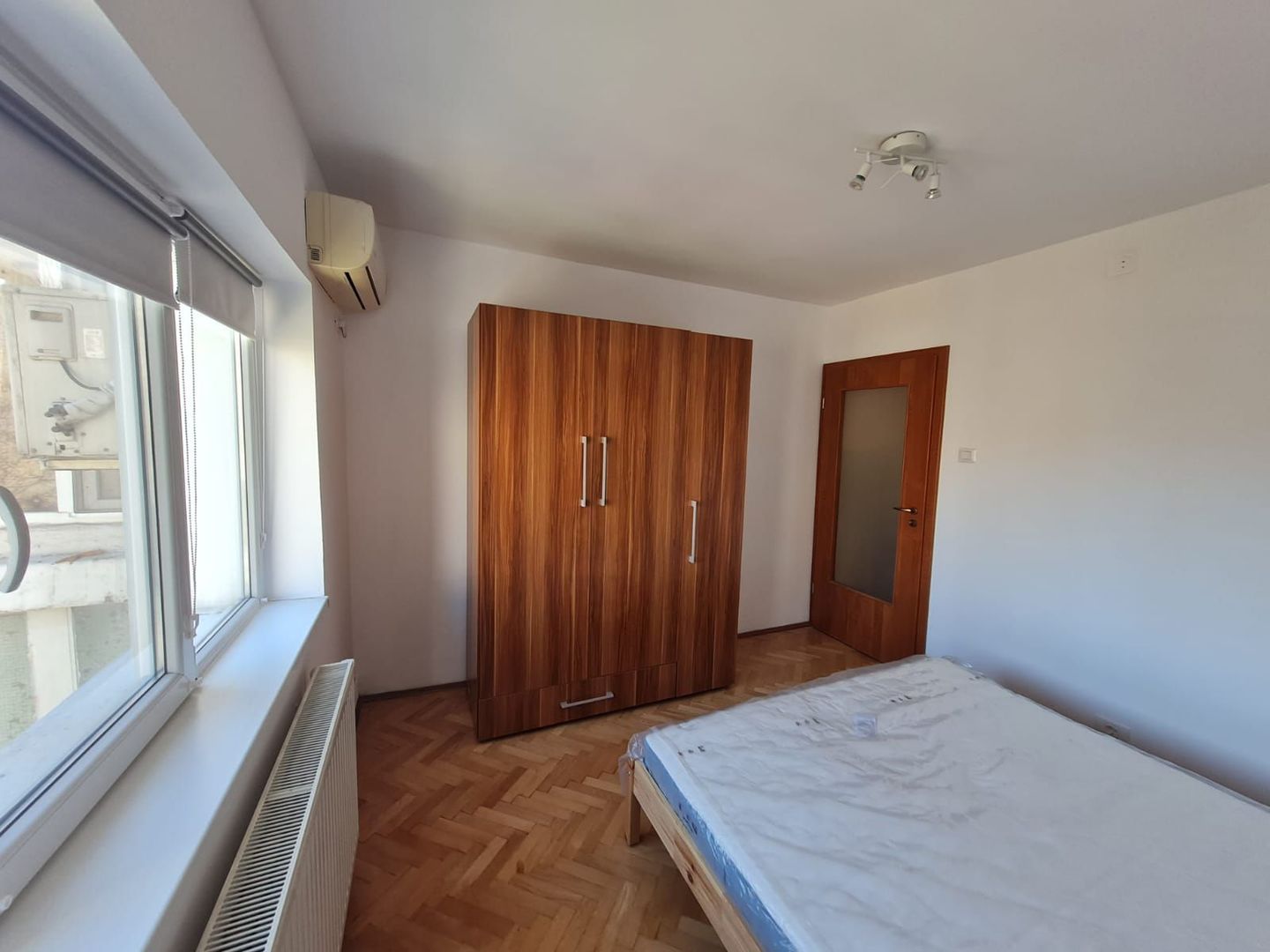 Apartament 2 camere zona Soarelui - Poză 5