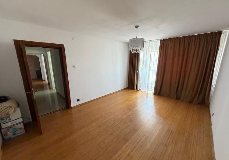Vanzare Apartament 3 camere, 70 mp, etaj 10/11,  parcare ADP – Sebastian - Poză 2