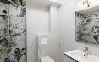3 CAMERE LA PARTER CU CURTE PROPRIE DE 57MP,  2 BAI, POZITIE PE SUD, COMISION 0% - Poză 29