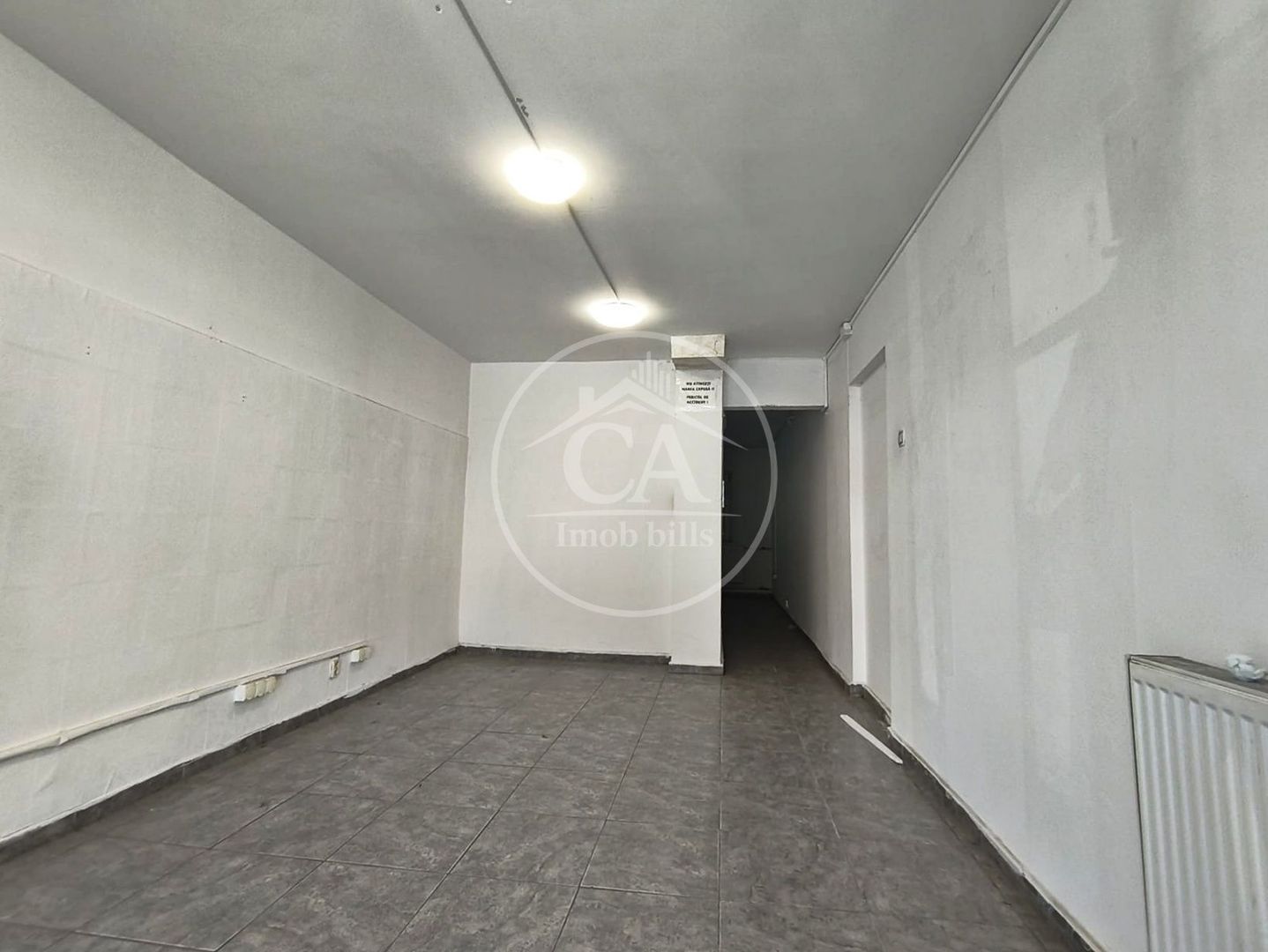 Spatiu comercial de inchiriat cu 2 camere in zona Decebal, Oradea - Poză 3