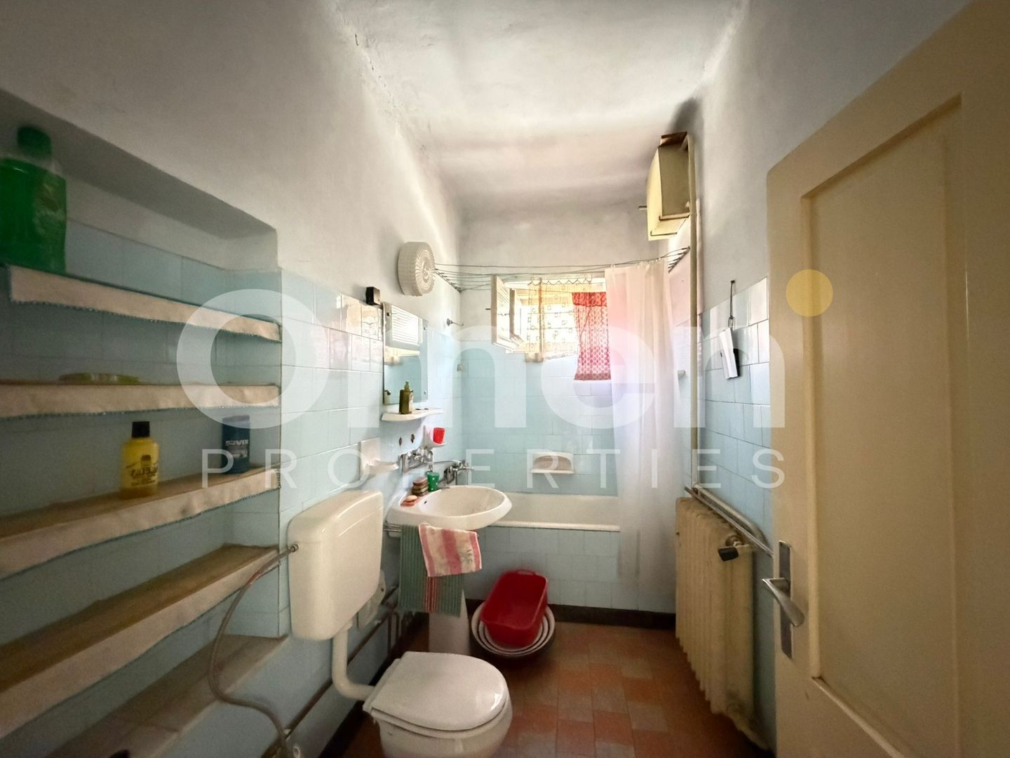 Casa de vanzare cu 446 mp teren si garaj, situata in zona centrala - Poză 9