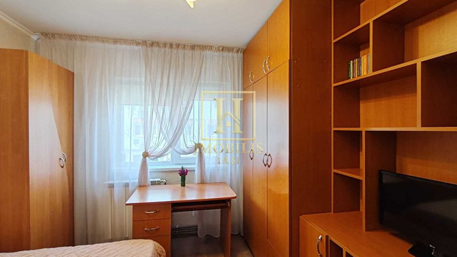 Prima inchiriere! Ap. 2 camere, D., et.2, 460euro-Podul de Fier - Poză 3