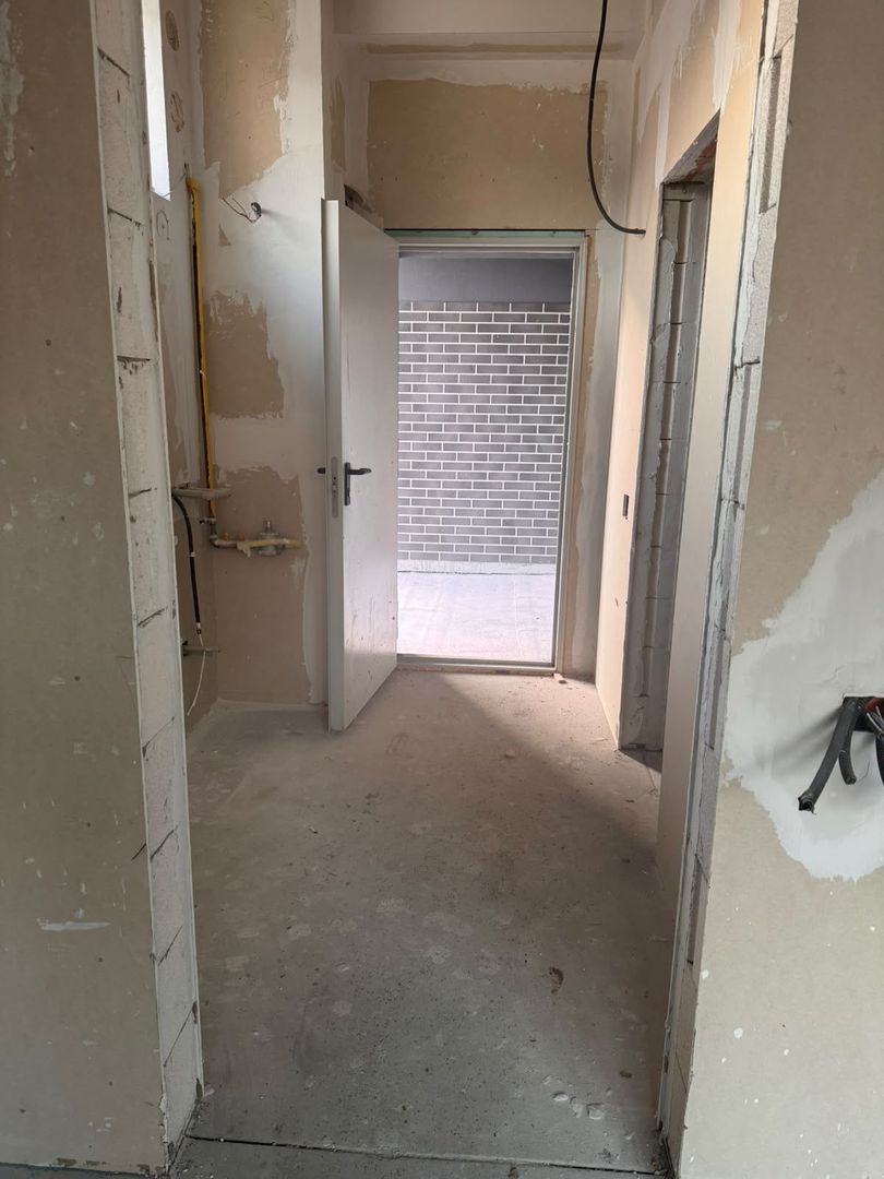 Spațiu comercial ultracentral - prima inchiriere - Poză 7
