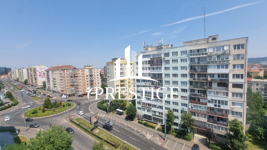 APARTAMENT 4 CAMERE, 2 BĂI, BALCON, PIVNIȚĂ, B-DUL MIHAI VITEAZU - Poză 1
