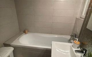 Apartament 2 camere decomandat, 5 min de metrou si de Parcul Tineretului - Poză 9