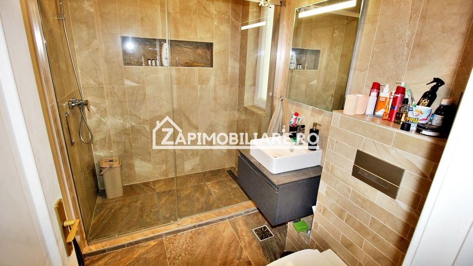 Casa D-P-E, 5 camere 200 mp,1.000 mp teren, garaj, semineu - Poză 8