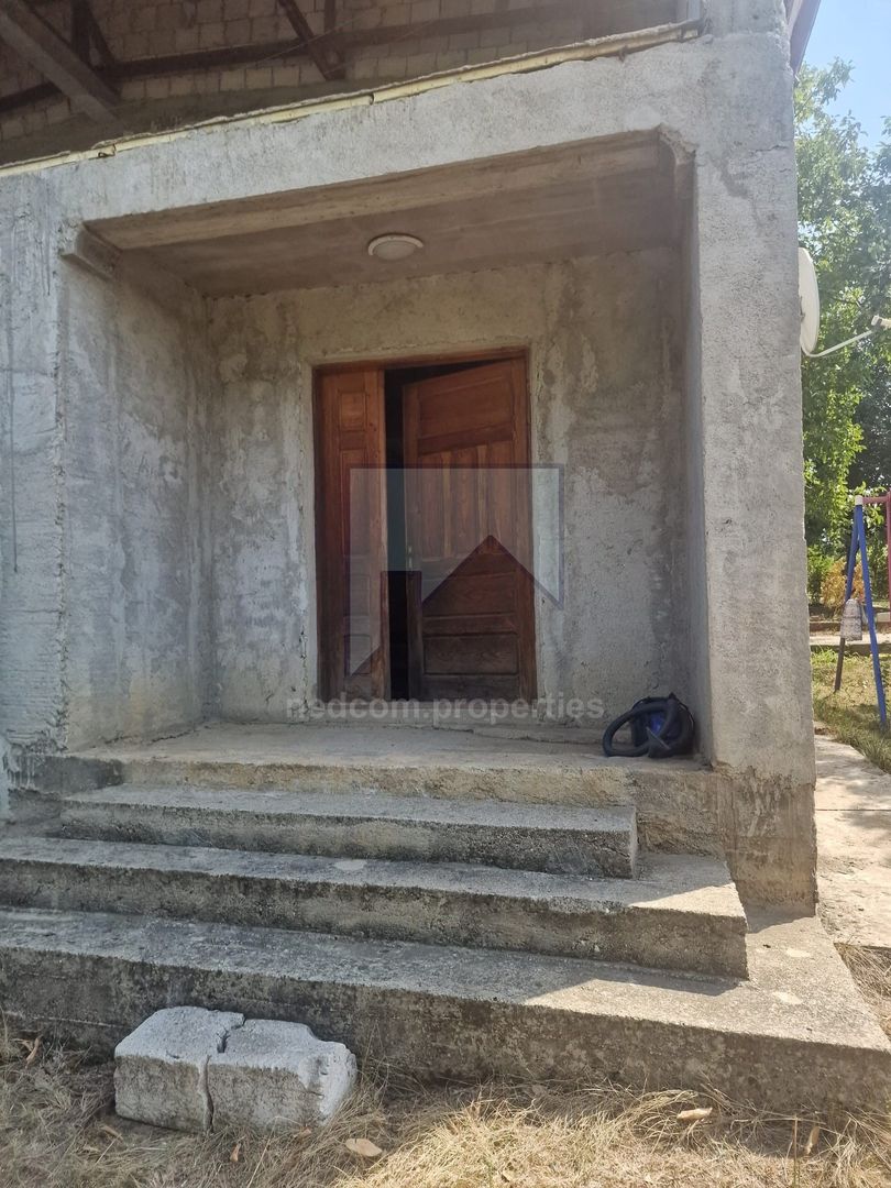 Vanzare Vila S+P+1E+Pod - Adunatii Copaceni - Poză 6