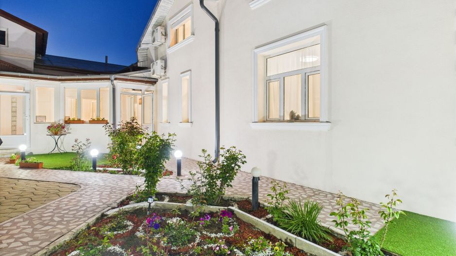 Proprietatea ideala pentru investitie sau locuit pe Str. 16 Februarie - Poză 7