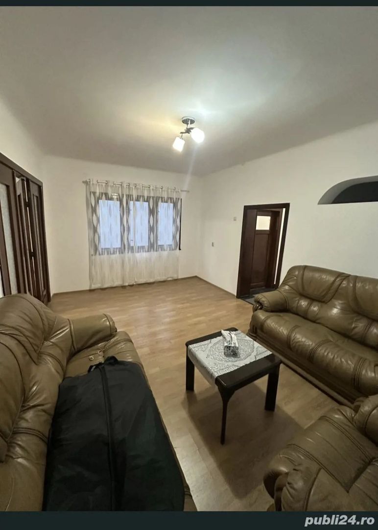 APARTAMENT IN VILA CURTE SI PARCARE ZONA UNIRII - Poză 2