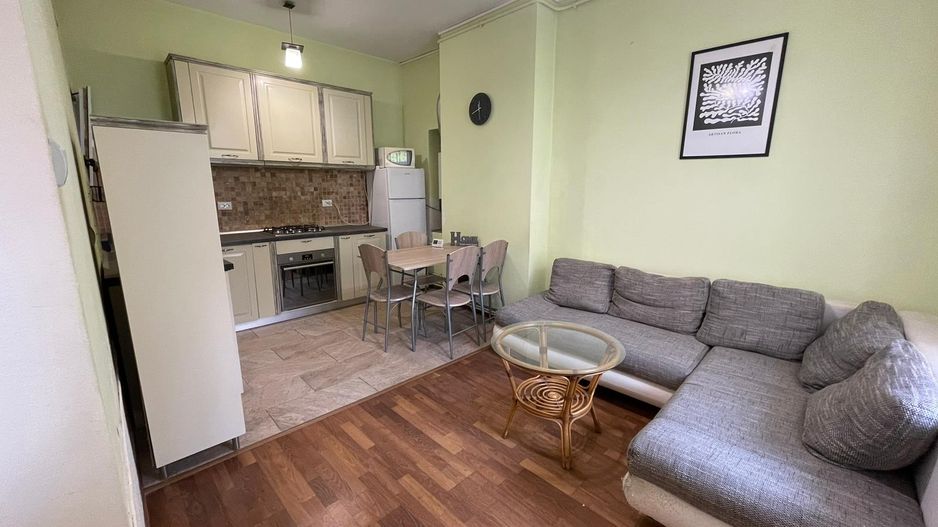 Apartament spațios în clădire istorică – 70 mp, Palatul Istvan Nemes - Poză 10