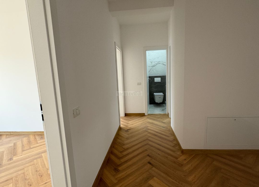 Penthouse spațioas și modern, cu terasă panoramică - Torontalului - Poză 13