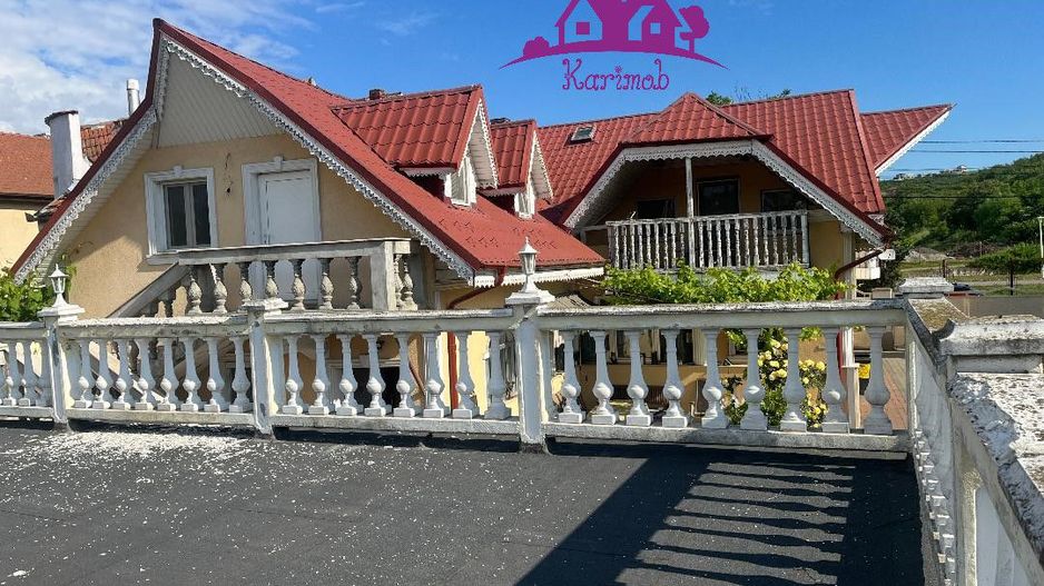 Casa zona Spitalul Judeten - Poză 17