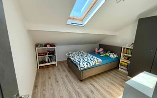 4 CAMERE DECOMANDAT--ETAJ+MANSARDA AMENAJATA--BLOC TIP VILA - Poză 9