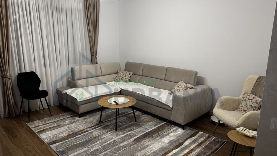 Apartament 2 camere decomandat - Poză 1