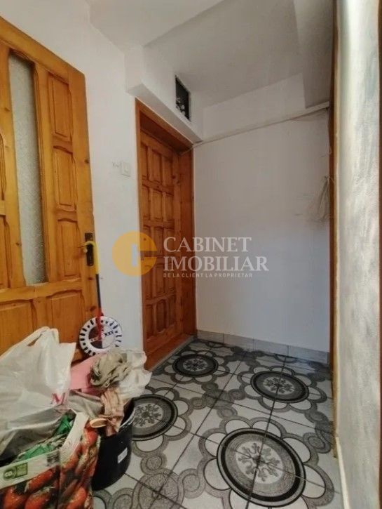 Apartament 3 Camere - Podu Ros, Aleea Rozelor - Bloc Fara risc - Poză 8