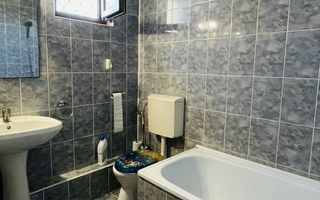 Apartament spațios cu 3 camere, 2 băi și 3 balcoane – I.C. Frimu, 80mp - Poză 10