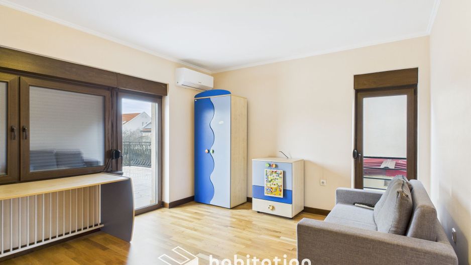 Tur virtual:  Duplex modern, luminos și spațios cu garaj – zona Lunei - Poză 22